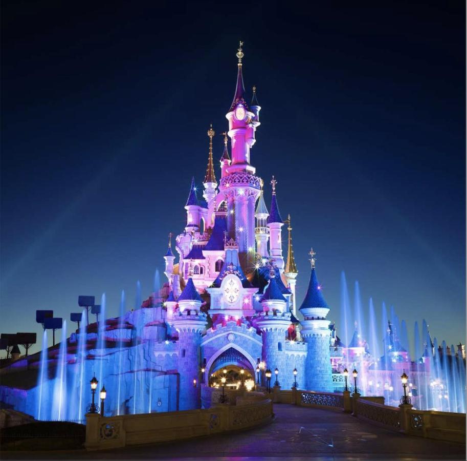 Disneyland-Paris 6 Personnes, Wifi, Cosy Montevrain Exterior photo